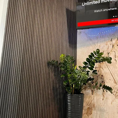 Lägenhet Alfred Sky Smart 29th Included