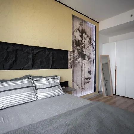 Alfred Sky Smart 29th Included * Скоп'є