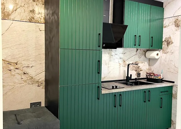 Alfred Sky Smart 29th Included *