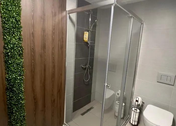 Alfred Sky Smart 29th Included Apartment *